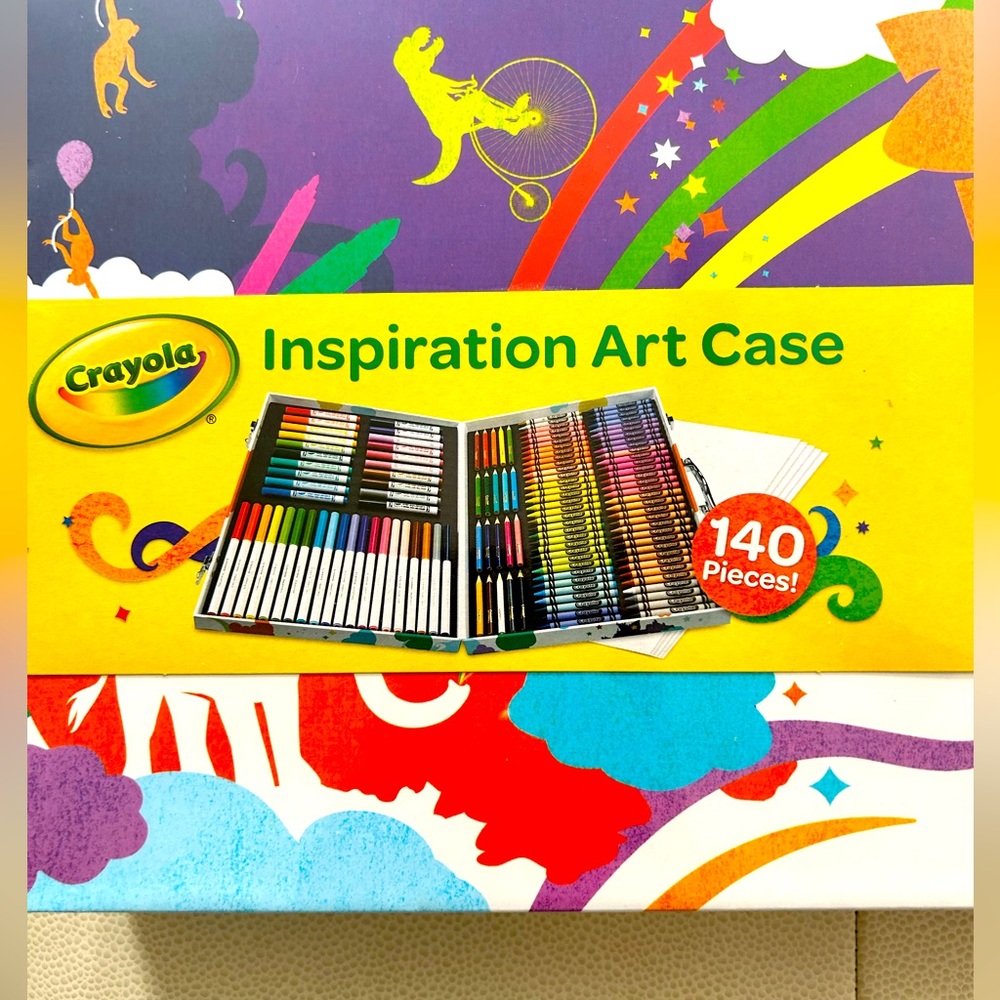 Crayola Inspiration Art Case NEW 140 Pieces Creative Gift Artsy Kids